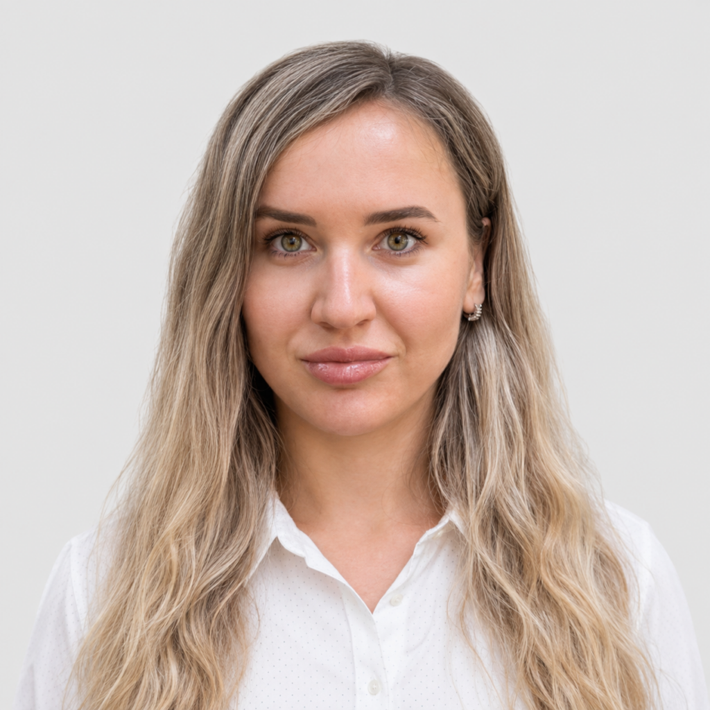 Плясунова Валентина